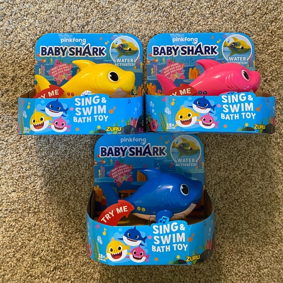 sing and swim baby shark toy